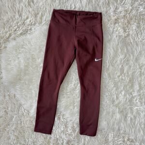 Nike Dri-Fit Women's Running Leggings in Maroon, size S